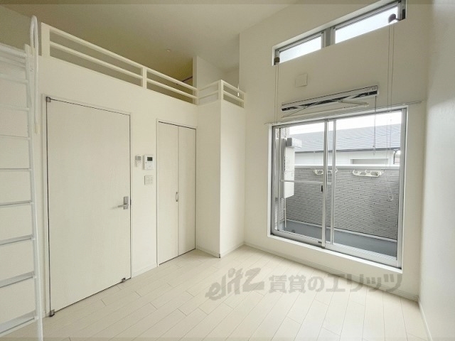 居室・リビング　洋室