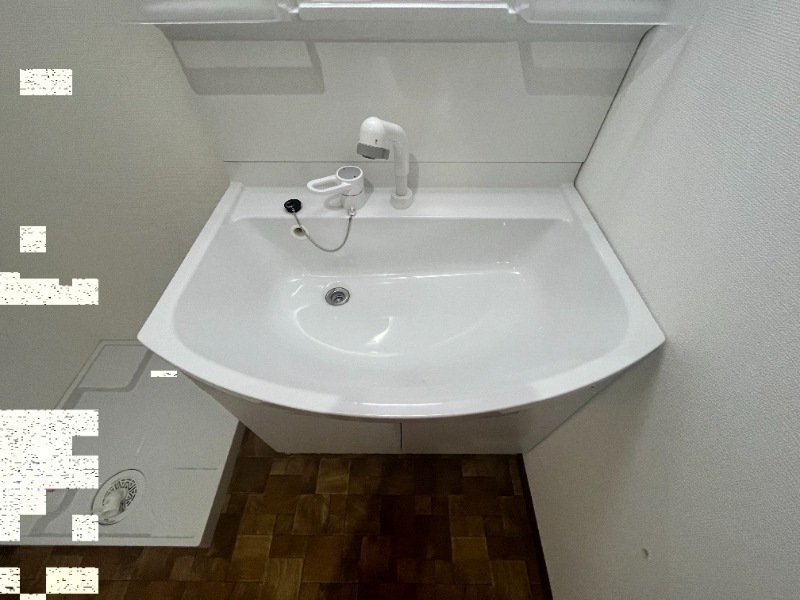 洗面設備　同仕様施工物件、ルームカラーがホワイトになります。