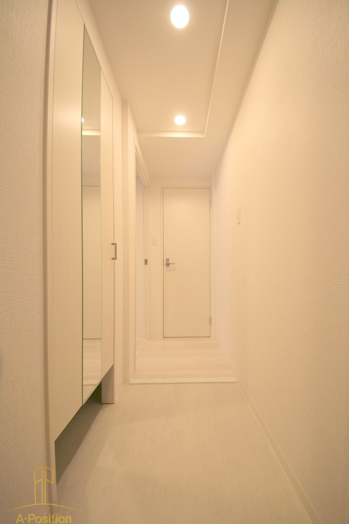 玄関　エスリードレジデンス大阪福島フロント