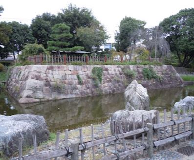 公園　高槻城公園（公園）まで998m
