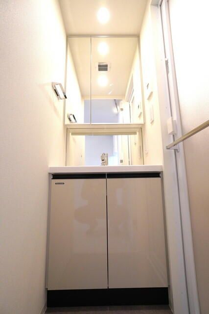 洗面設備　別部屋参考写真