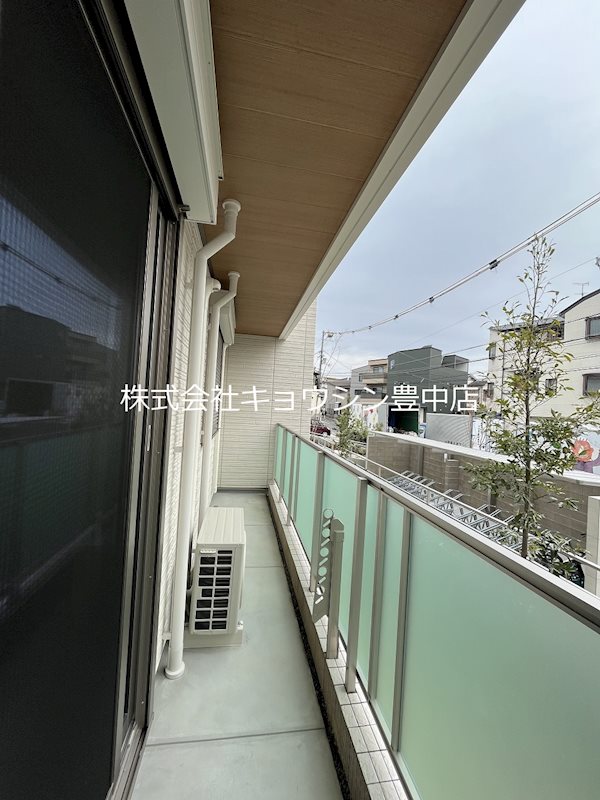 バルコニー　同建物参考写真