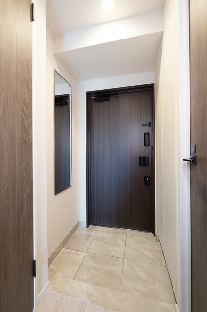 玄関　※写真は同タイプ住戸です。