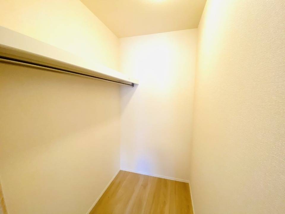 収納　ウォークインクローゼット