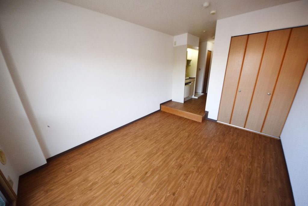 その他部屋・スペース　キレイなエントランス