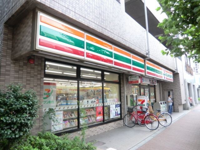 コンビニ　セブンイレブン（コンビニ）まで113m