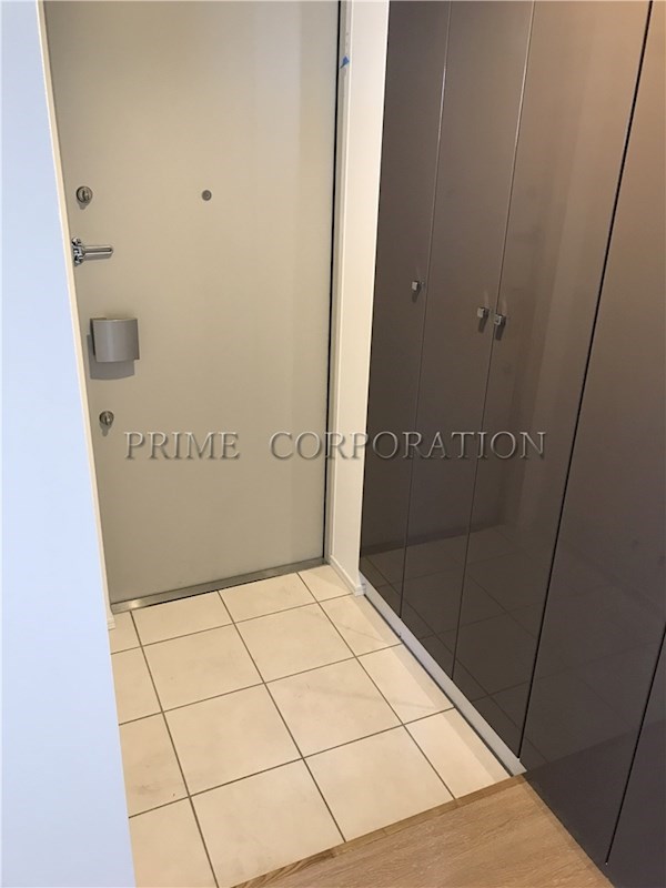 玄関　※参考写真※