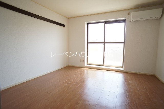 居室・リビング　参考別部屋写真