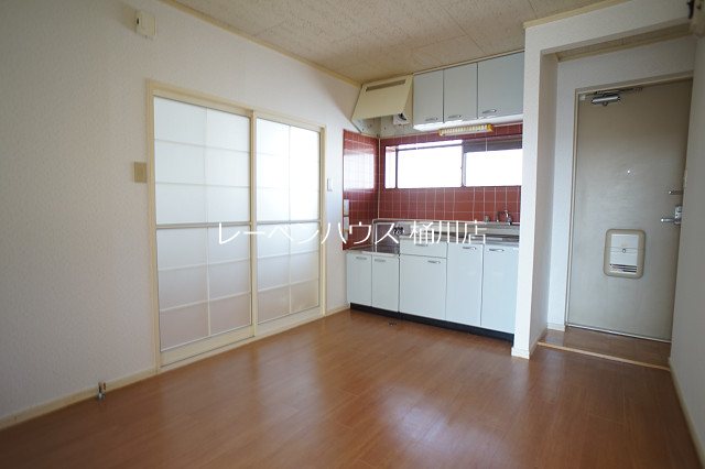 玄関　参考別部屋写真