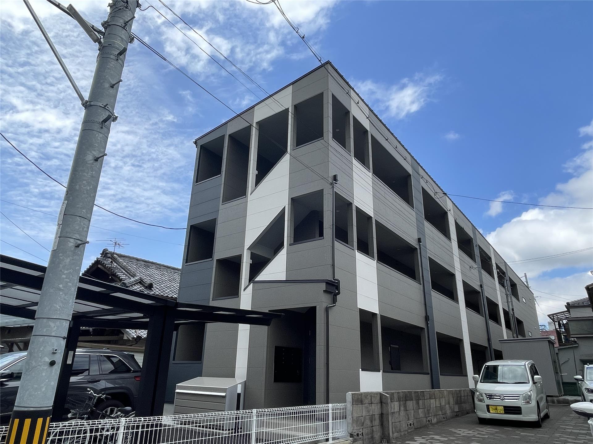 建物外観　2025年築　サルース