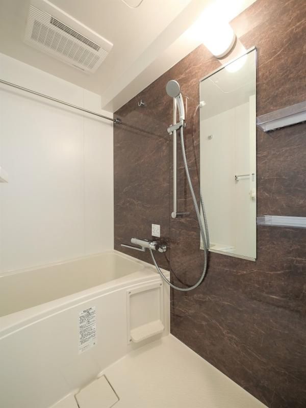 バス・シャワールーム　☆ゆったりくつろげるお風呂☆