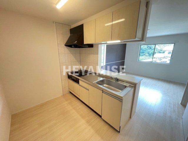 キッチン　※同間取りの別の階のお部屋の画像です※現況を優先します