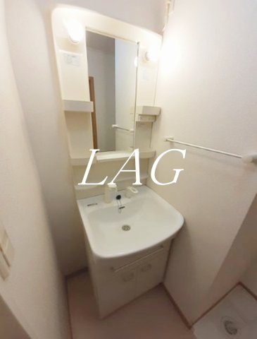 洗面設備　洗面台です。