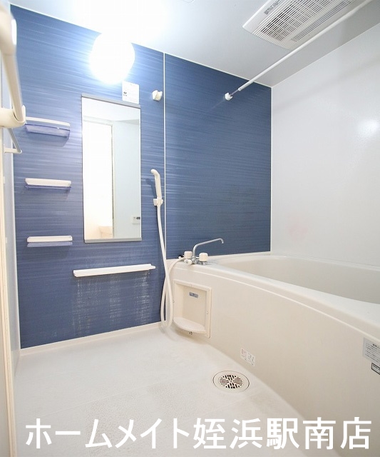 バス・シャワールーム　★お気軽にお電話ください♪★