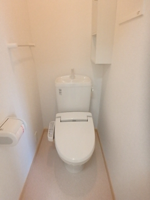 ネオカーム中野のトイレ写真