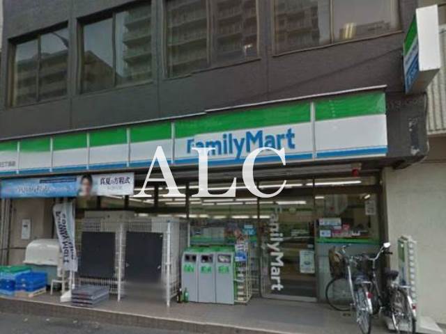 コンビニ　ファミリーマート 西早稲田３丁目店（コンビニ）まで231m