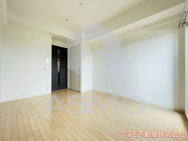 居室・リビング　同マンション別部屋　参考写真