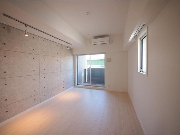 居室・リビング　※写真は同じマンションの違う部屋のものになります。