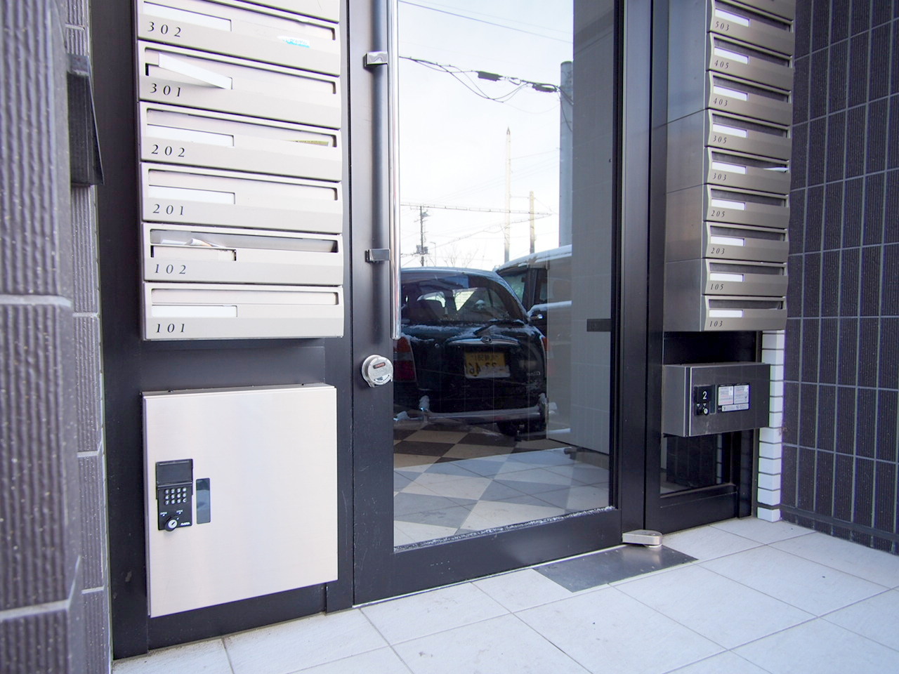その他共有部分　留守中でも荷物が受け取れて便利な宅配ＢＯＸ完備しています♪