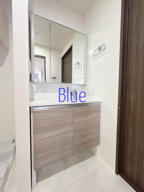 洗面設備　同仕様