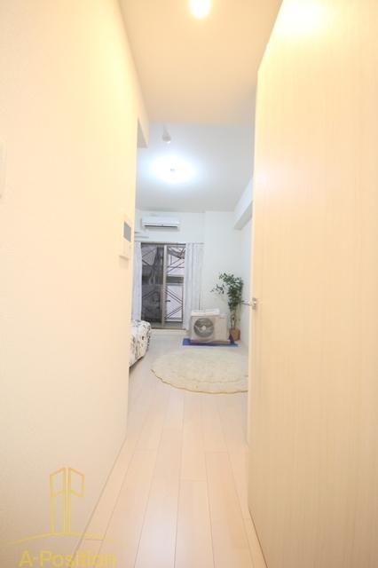 居室・リビング　セレニテ福島シェルト