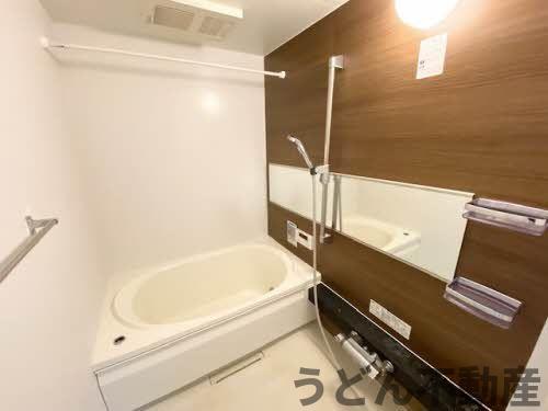 バス・シャワールーム　うどん県のお部屋探しはうどん不動産へ うどんちゃんとLINE