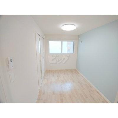 その他部屋・スペース　清潔感のある洋室ですね！