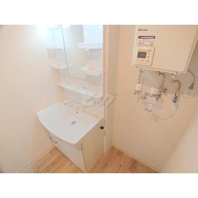 洗面設備　シャンドレはもはや必須アイテムですね♪