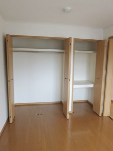 収納　たっぷりとした収納スペースです