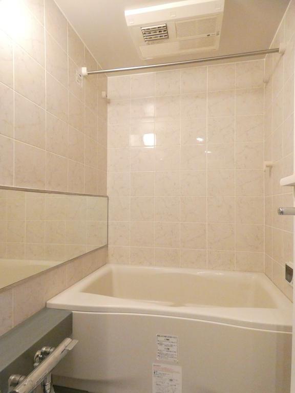 バス・シャワールーム　バス※別部屋参考写真