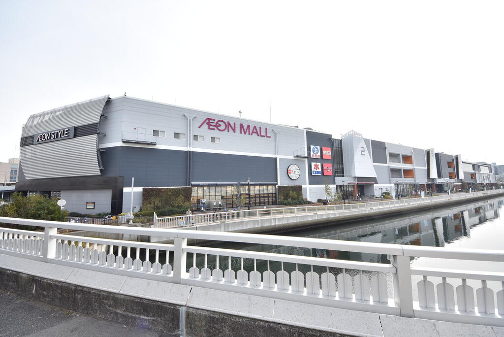 ショッピングセンター　イオンモール神戸南（ショッピングセンター）まで980m