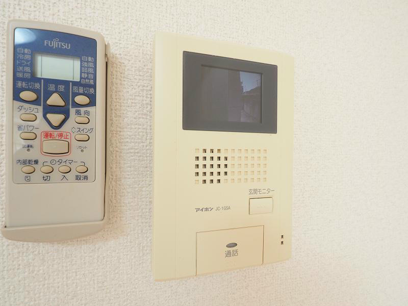セキュリティ　※別号室の写真です。安心のモニターホンです。
