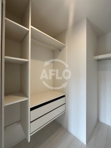 収納　ウォークインクローゼット