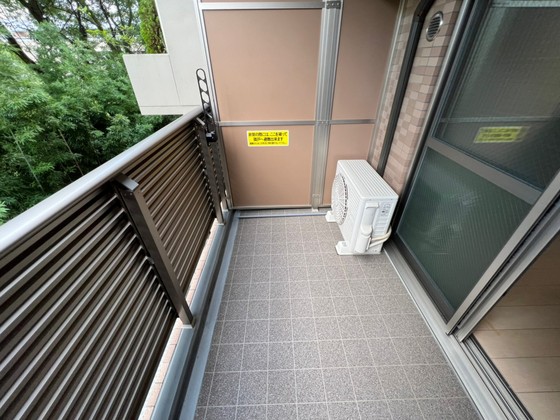 バルコニー　※別部屋の写真です