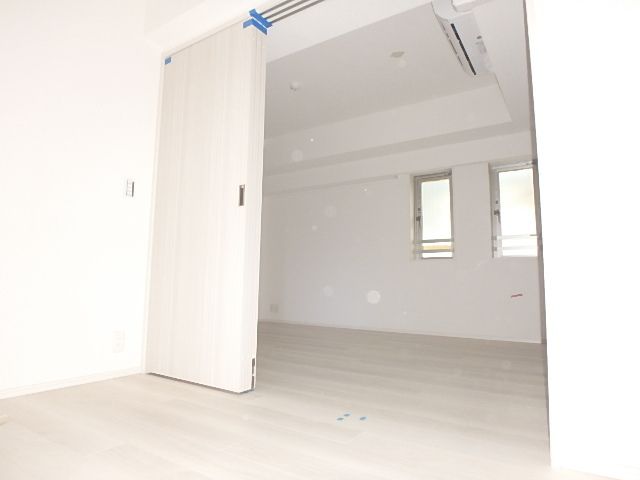 その他設備　別号室参考写真　ルームカラーはブラウンです