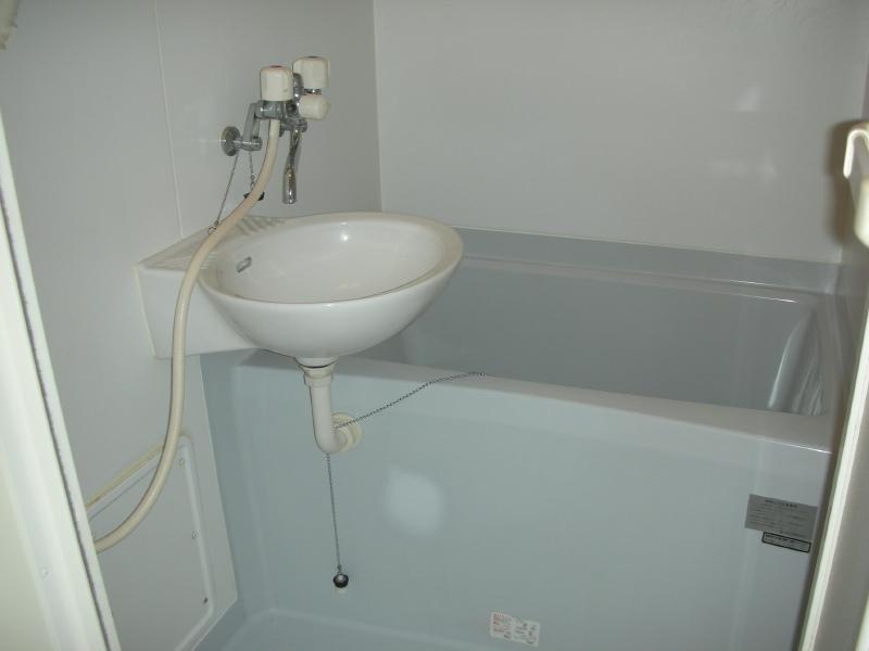 バス・シャワールーム　バスルーム