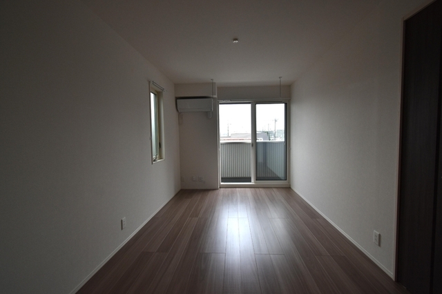 居室・リビング　洋室７．６５帖