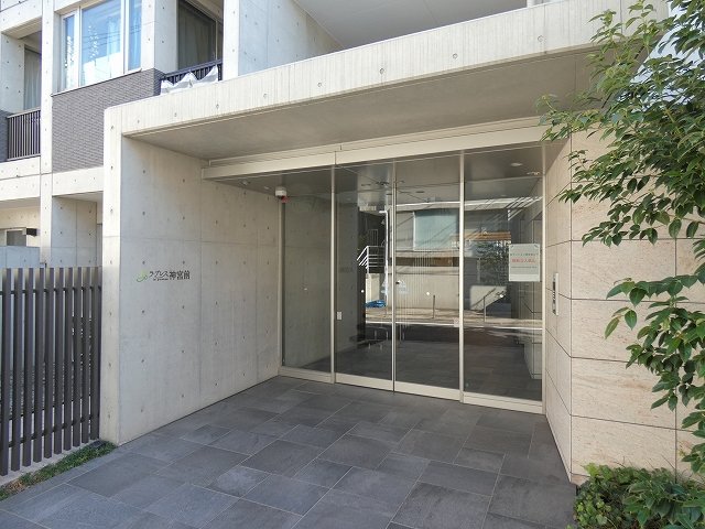 エントランス　エントランス