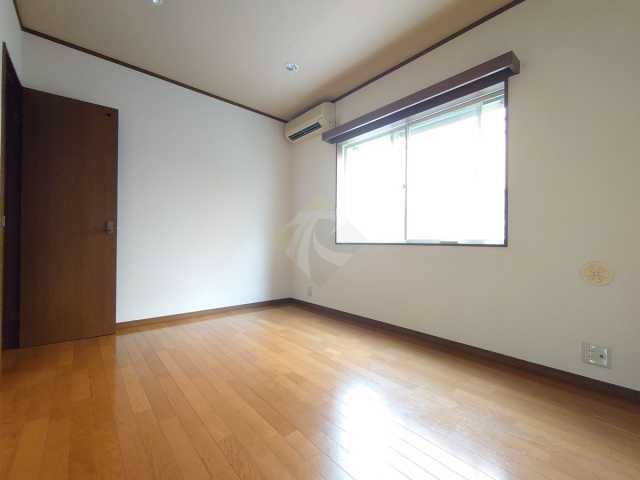 居室・リビング　DENハイム中野