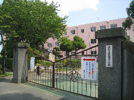 小学校　浜松市立竜禅寺小学校（小学校）まで725m