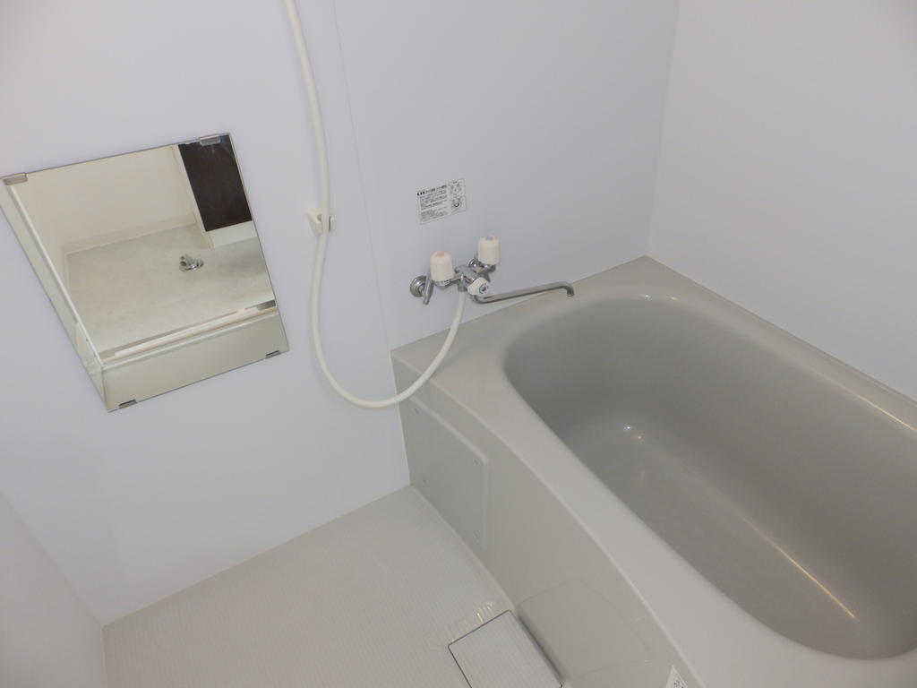 バス・シャワールーム　※別号室参考画像