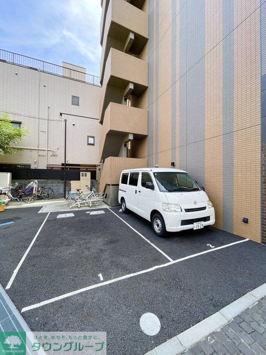 駐車場　駐車場