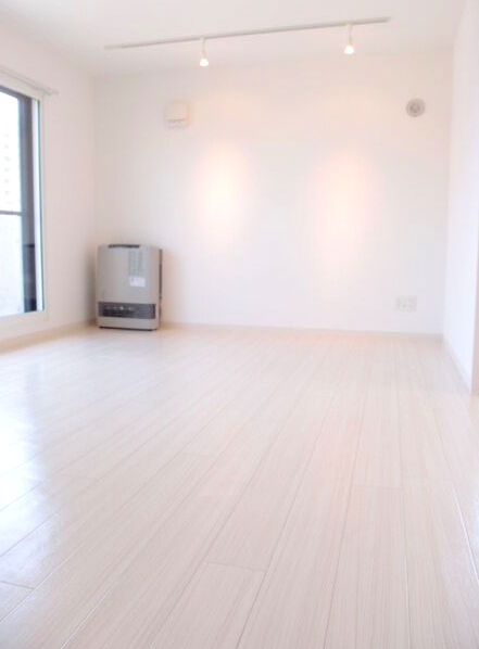 居室・リビング　☆白基調の内装☆