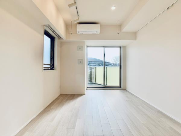 居室・リビング　居間です