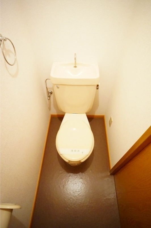 トイレ　図面と現状に相違がある場合には現状を優先