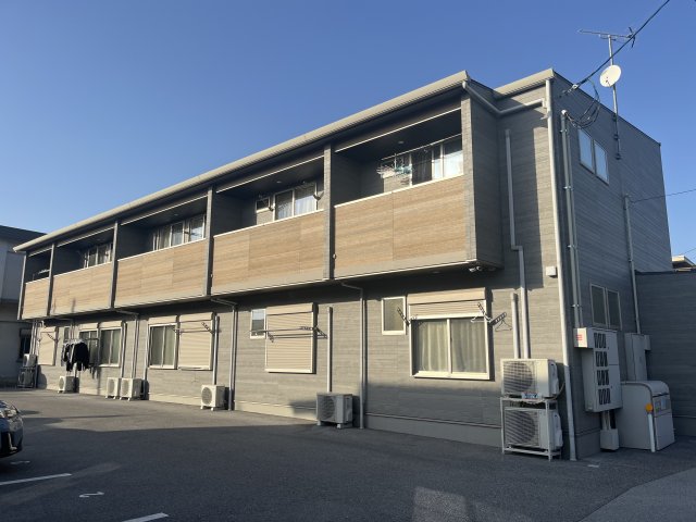 ルアーナスクエアの外観写真