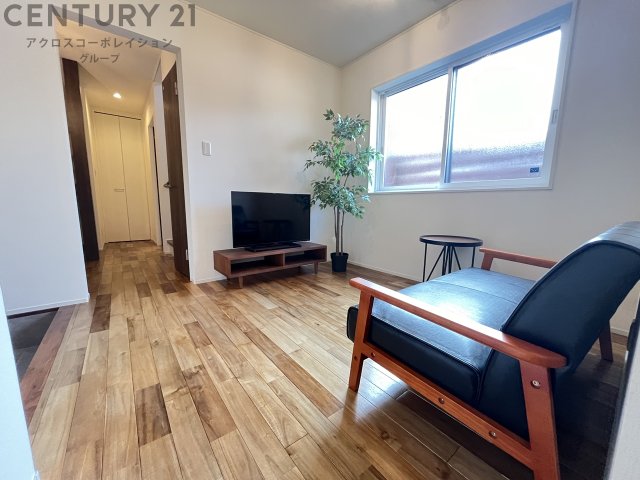 居室・リビング　各部屋採光あり明るいお部屋です♪