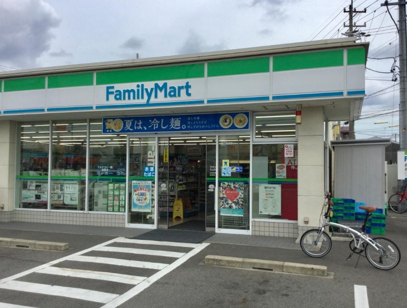 コンビニ　ファミリーマート 守山苗代店（コンビニ）まで241m