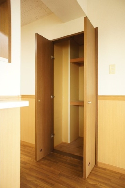 収納　図面と現状に相違がある場合には現状を優先