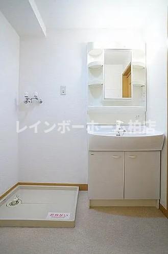 その他設備　室内洗濯機置き場です